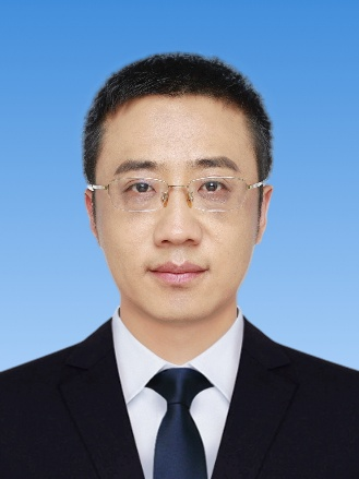 杨晓伟.png